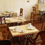 Lux Hotel